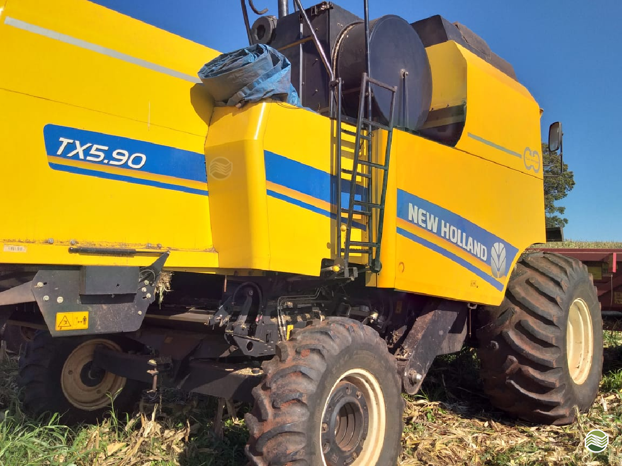 COLHEITADEIRA NEW HOLLAND TX 5.90 Inovagro - Stara PALOTINA PARANÁ PR